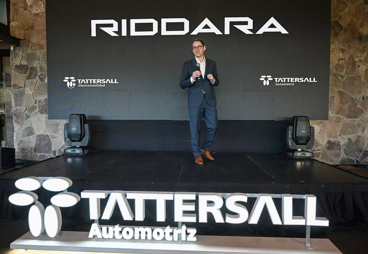 Lanzamiento de la RIDDARA RD6 en Chile, la primera camioneta 100% eléctrica de Chile